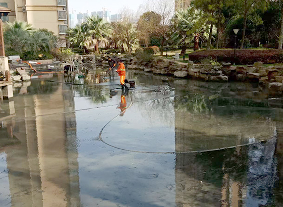 钟祥景观池淤泥清理
