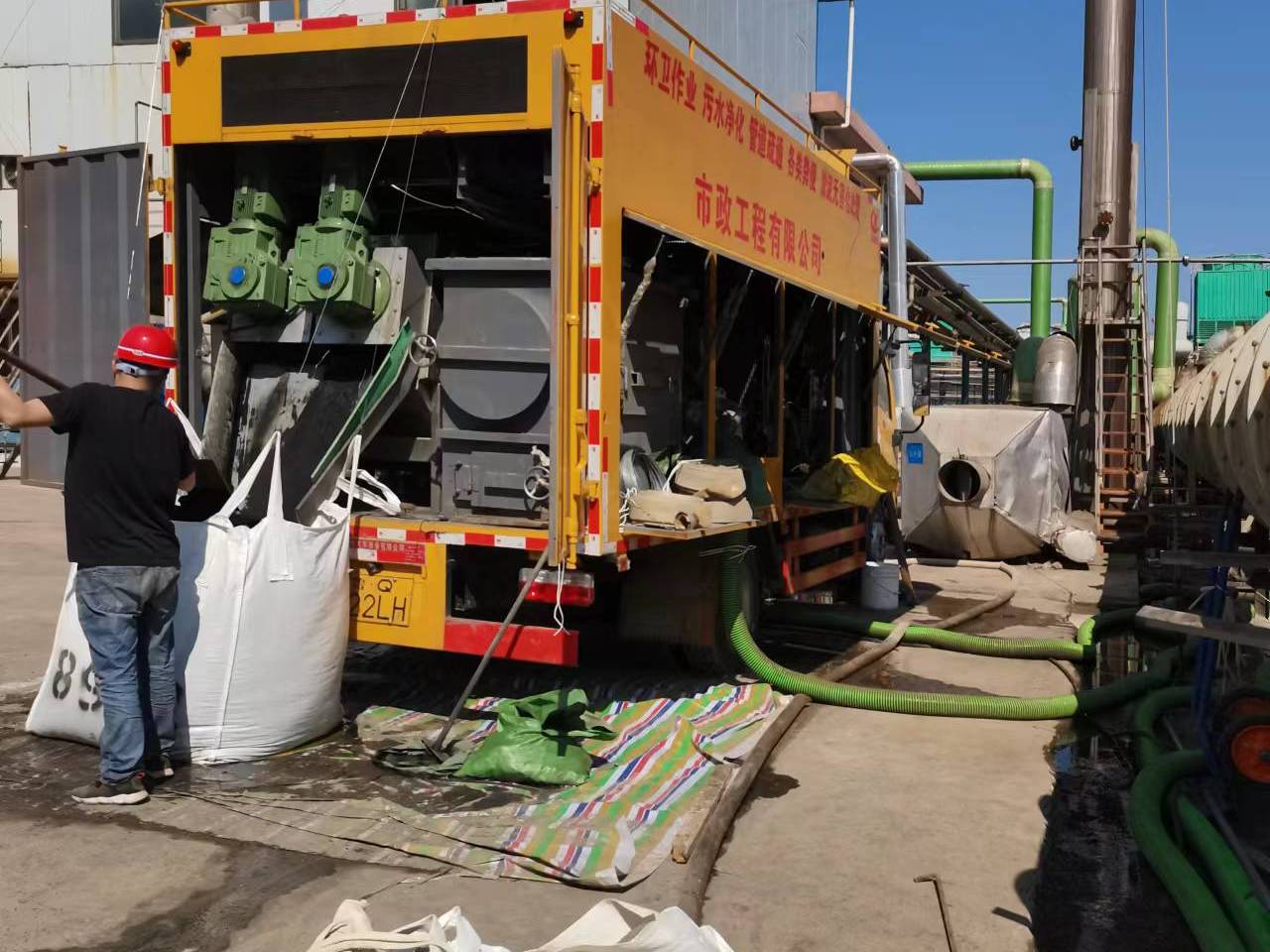 钟祥淤泥压干处理